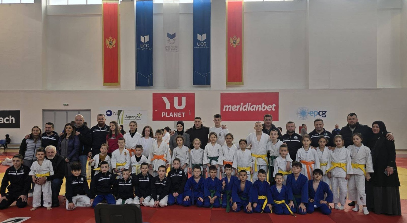 Veliki uspjeh džudista Rožaja: Pehar i 26 medalja na turniru u Podgorici