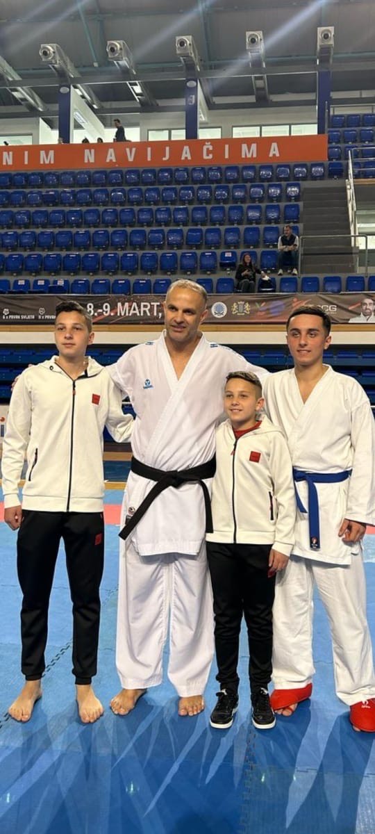 Braća Denis i Daris Kuč učestvovali na prestižnom karate kampu u Baru